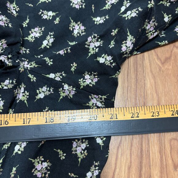 Cropped Linen Smocked Top XL Black Floral Puff Sleeve Fairygoth Cottage Romantic - Picture 8 of 8